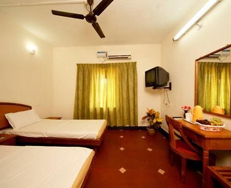 Hotel Ktdc Tamarind, Nilambūr Extérieur photo